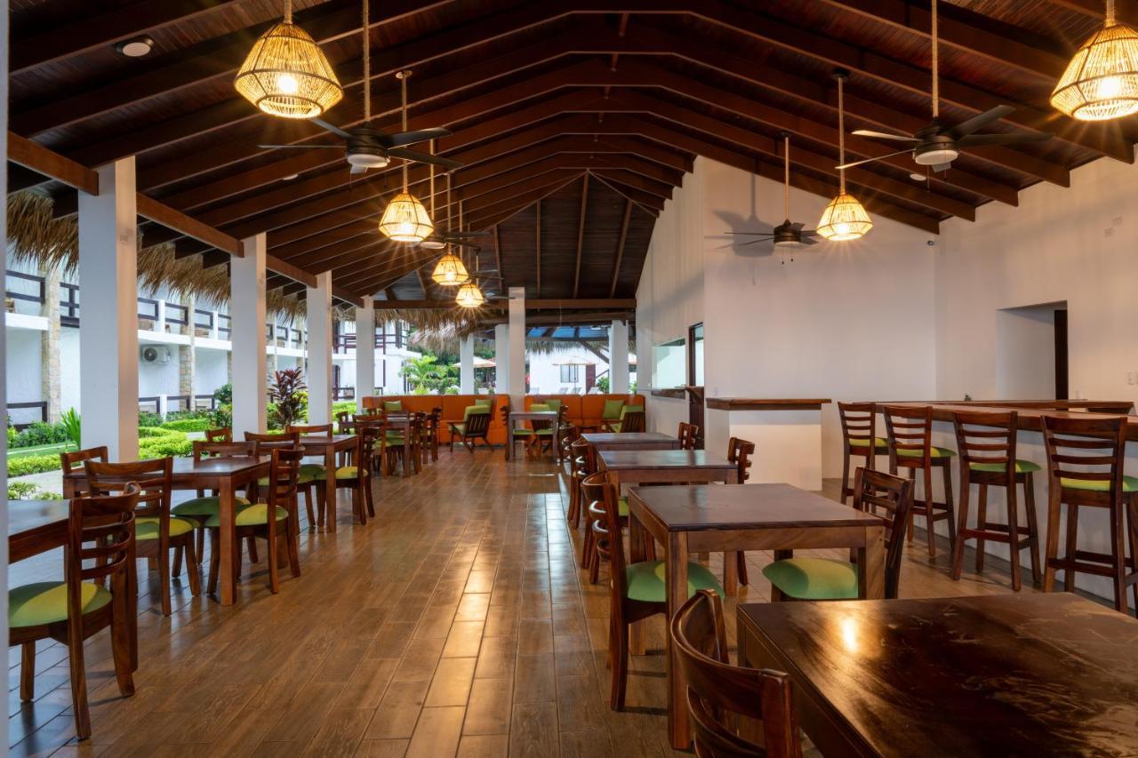 Fuego Del Sol Beachfront Hotel Хако Экстерьер фото